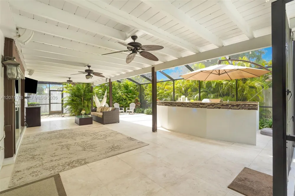 8520 SW 151st Street Palmetto Bay, FL 33158