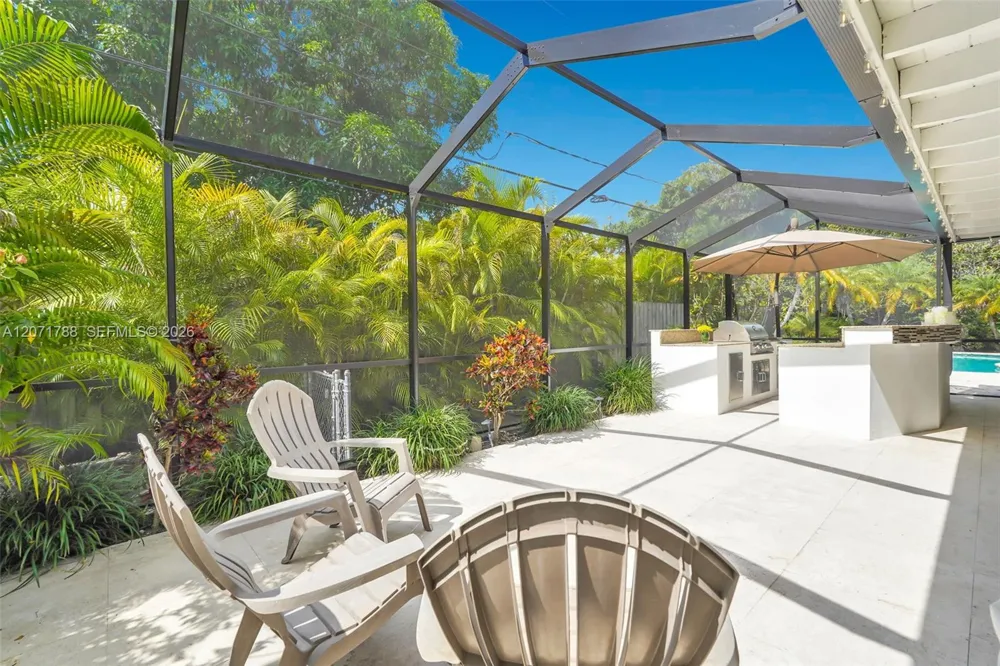 8520 SW 151st Street Palmetto Bay, FL 33158
