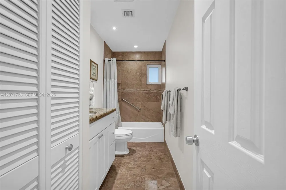 8520 SW 151st Street Palmetto Bay, FL 33158