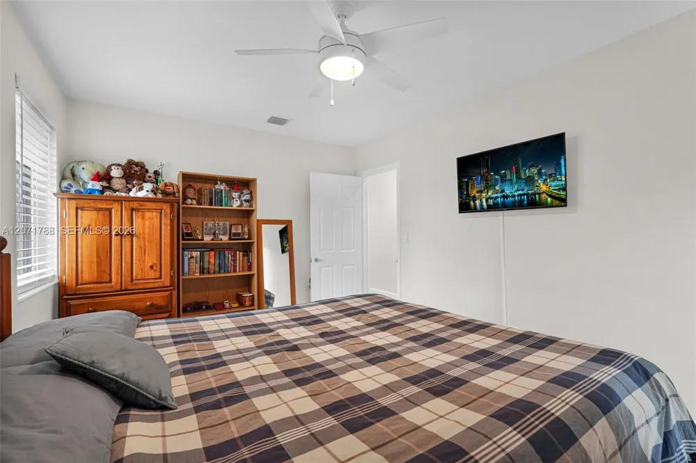 8520 SW 151st Street Palmetto Bay, FL 33158