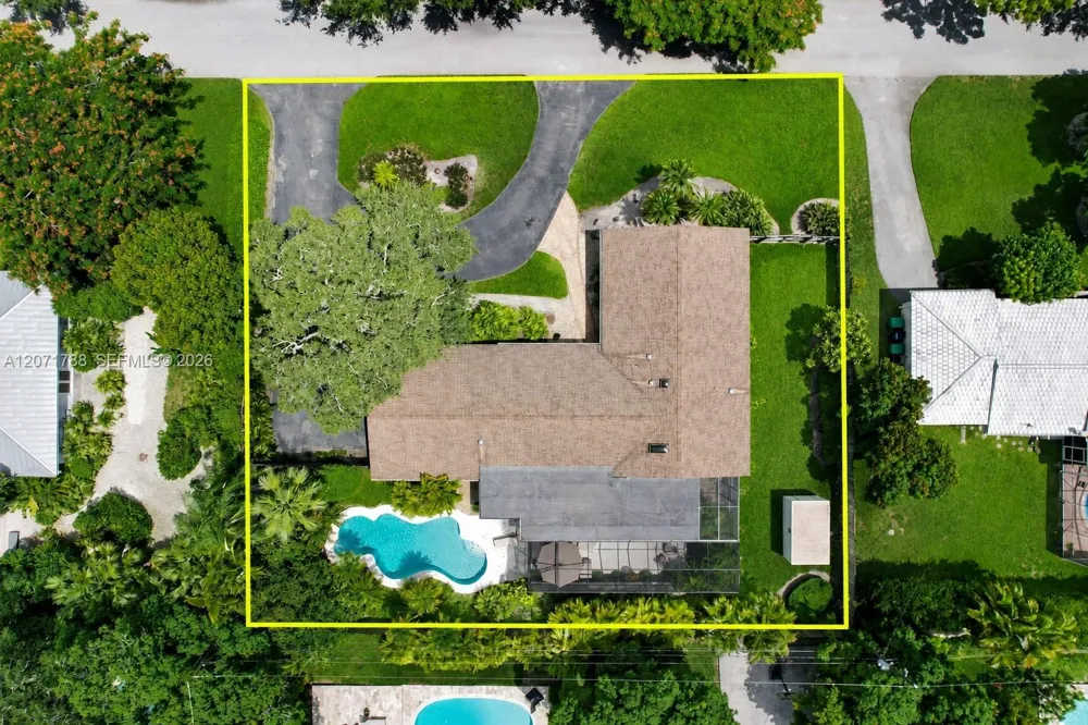 8520 SW 151st Street Palmetto Bay, FL 33158