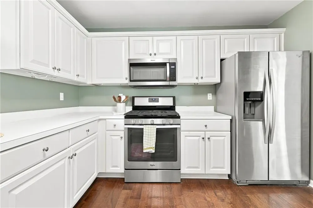 211 Westwind Drive Ball Ground, GA 30107