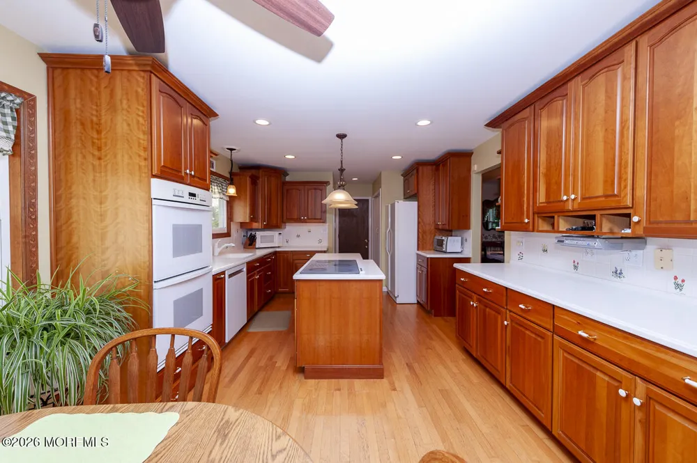 106 Chesterfield Jacobstown Road Wrightstown, NJ 08562