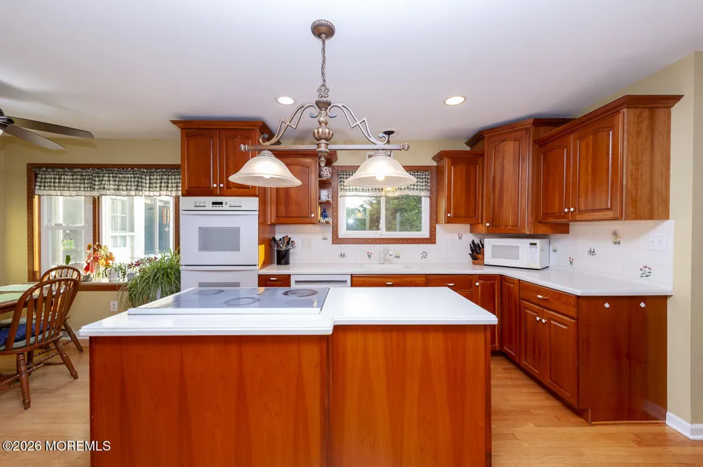 106 Chesterfield Jacobstown Road Wrightstown, NJ 08562