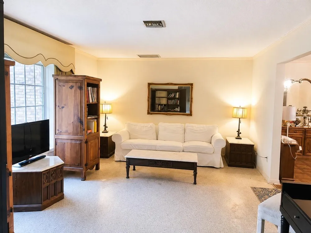 3513 MARWOOD DRIVE Orlando, FL 32806