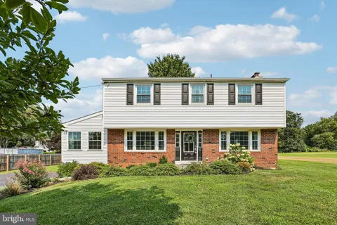 1409 BURKE ROAD