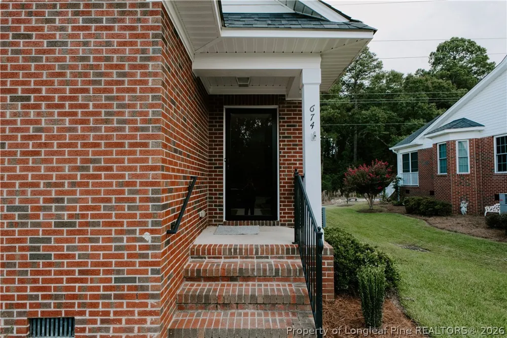 674 W Amberdale Circle Lumberton, NC 28358