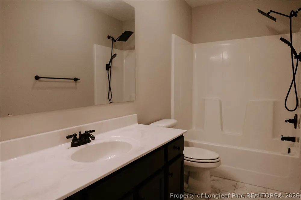 674 W Amberdale Circle Lumberton, NC 28358