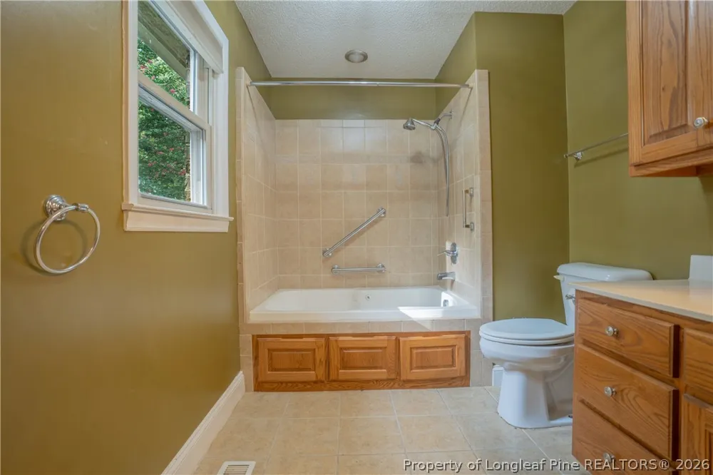 1315 Yaupon Drive Eastover, NC 28312