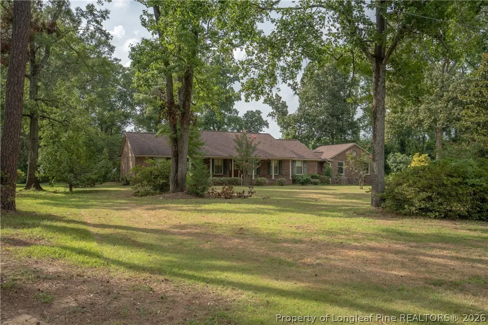 1315 Yaupon Drive Eastover, NC 28312