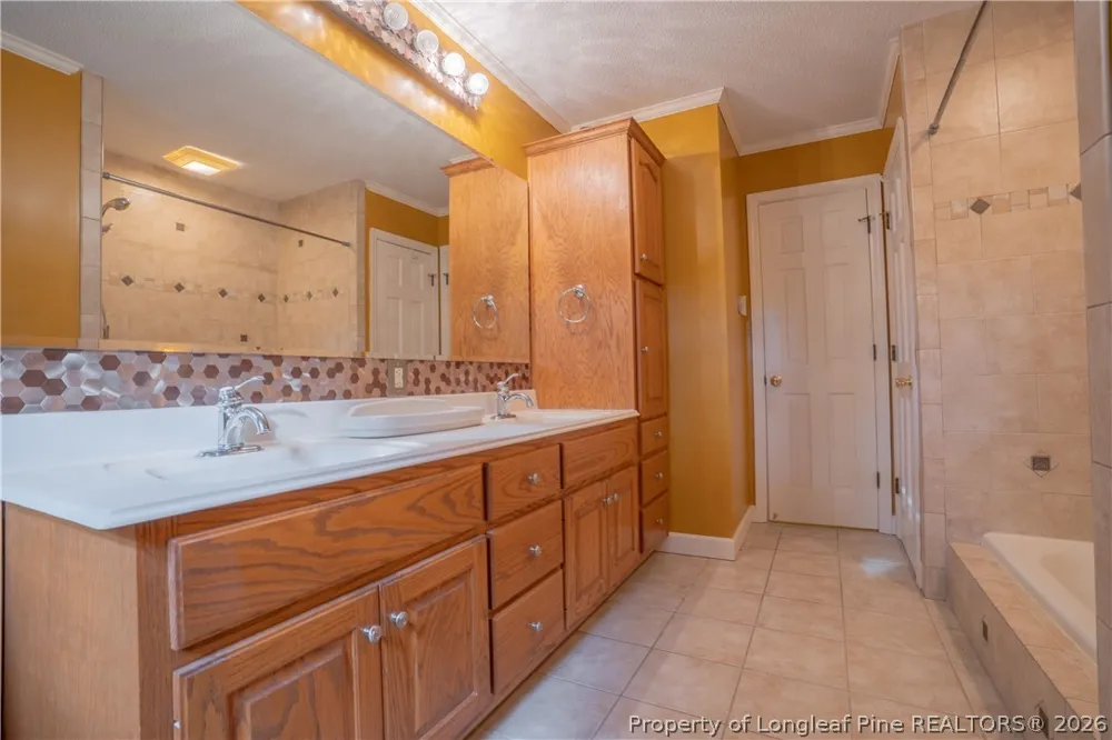1315 Yaupon Drive Eastover, NC 28312