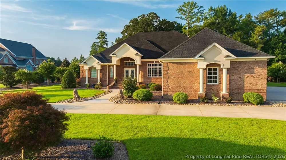 303 Grande Oak Boulevard Lumberton, NC 28358