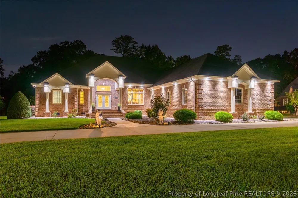 303 Grande Oak Boulevard Lumberton, NC 28358