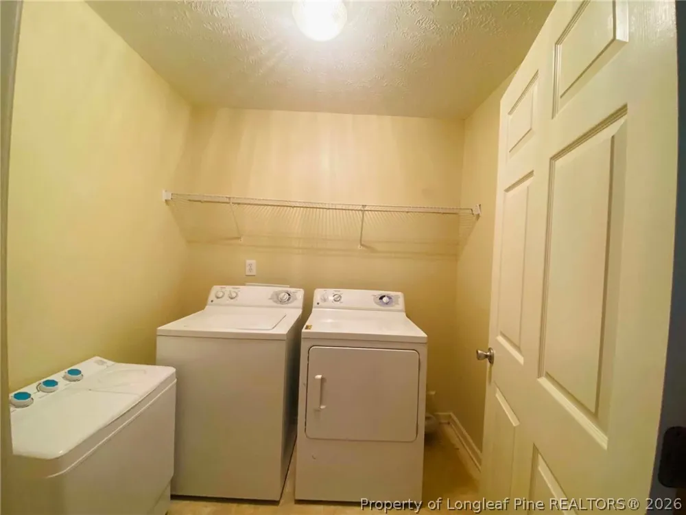 1851 Balmoral Drive Fayetteville, NC 28304