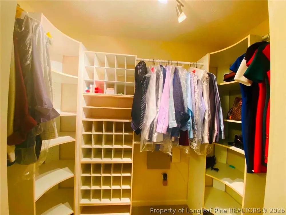 1851 Balmoral Drive Fayetteville, NC 28304