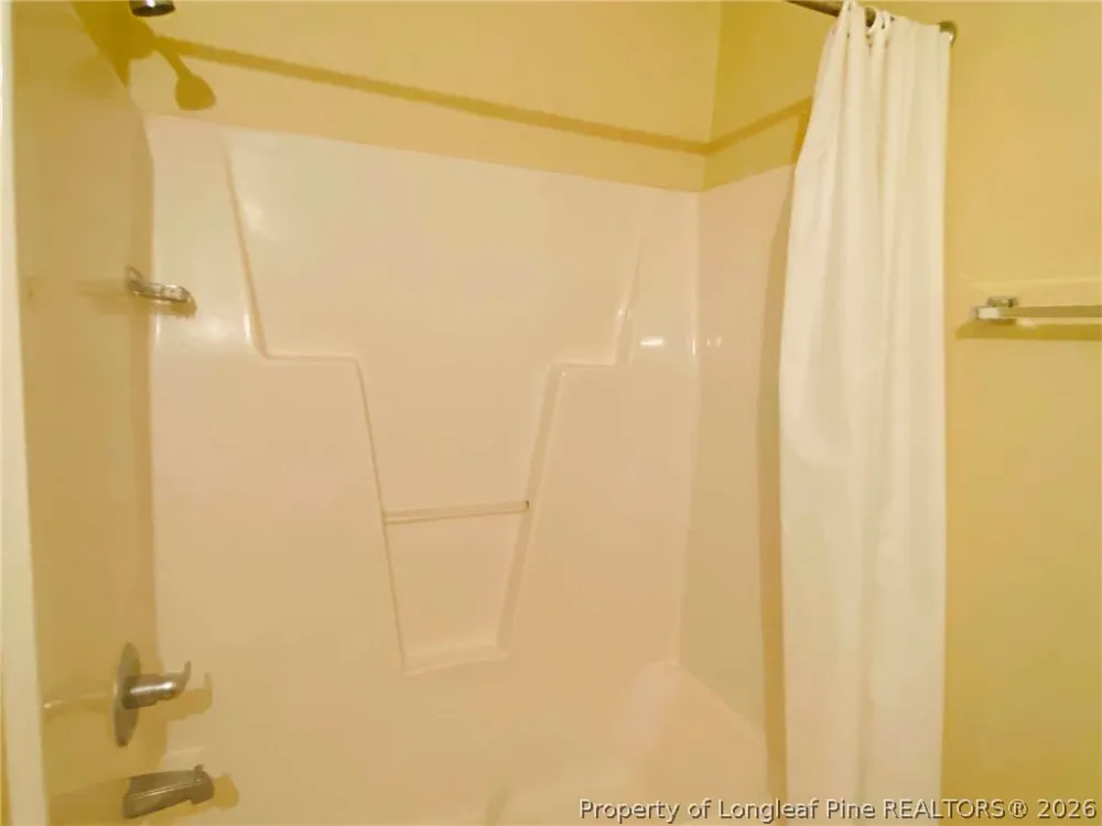 1851 Balmoral Drive Fayetteville, NC 28304