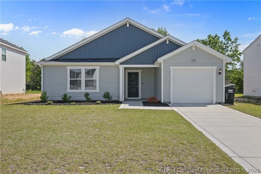 250 Melbourne Drive Raeford, NC 28376