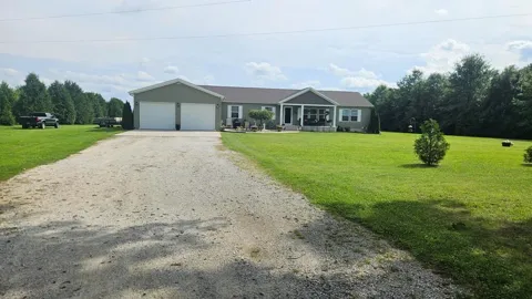 6712 E 100 S