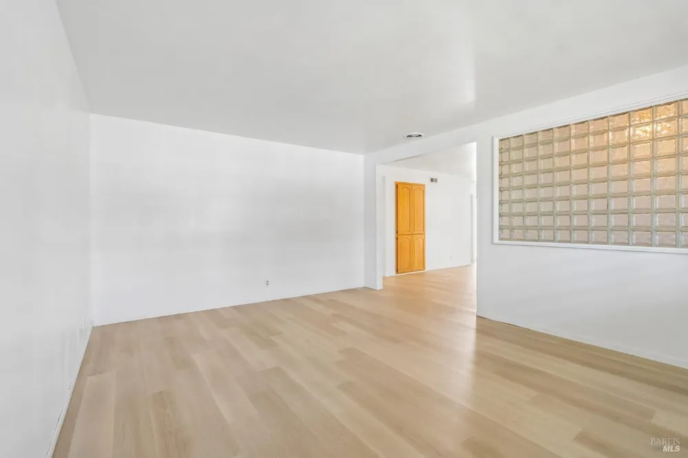 25478 Barnard Street Hayward, CA 94545