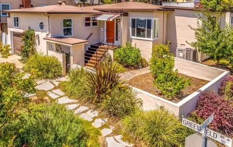 186 Greenfield Avenue