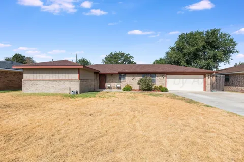 2419 CHEROKEE DRIVE