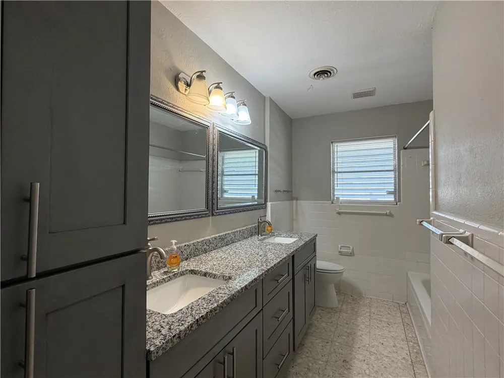 749 Burkshire Drive Corpus Christi, TX 78412