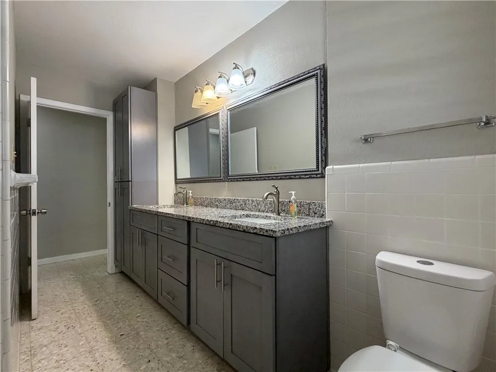 749 Burkshire Drive Corpus Christi, TX 78412
