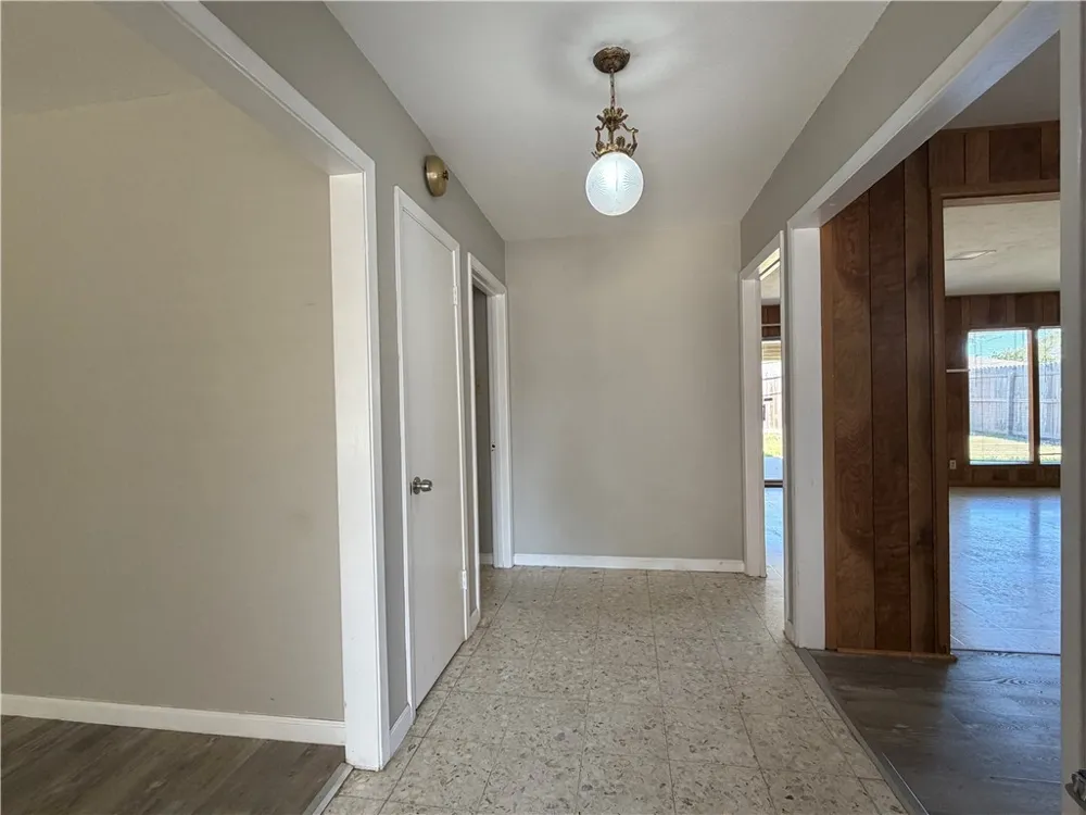 749 Burkshire Drive Corpus Christi, TX 78412