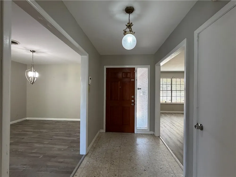 749 Burkshire Drive Corpus Christi, TX 78412