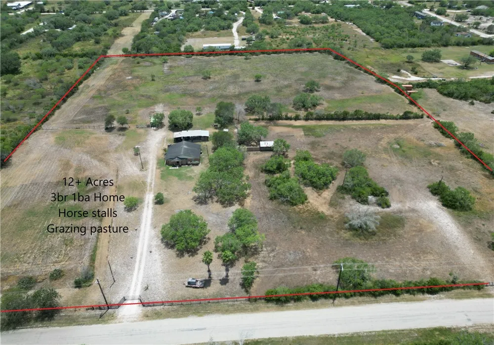 1260 W County Road 303 Orange Grove, TX 78372