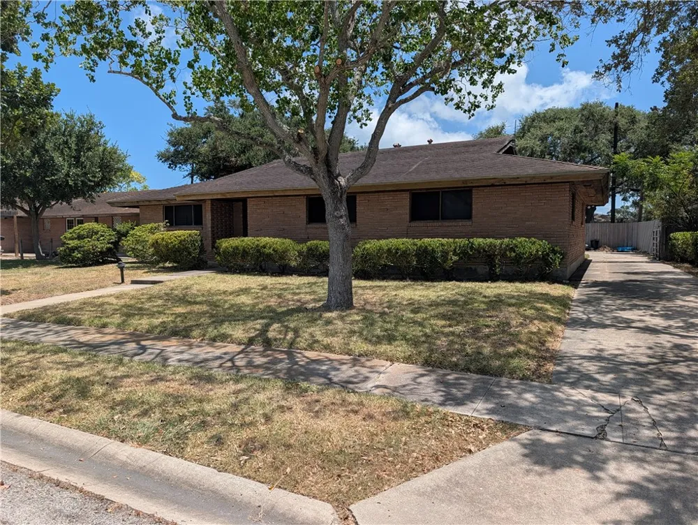 409 Ashland Drive Corpus Christi, TX 78412