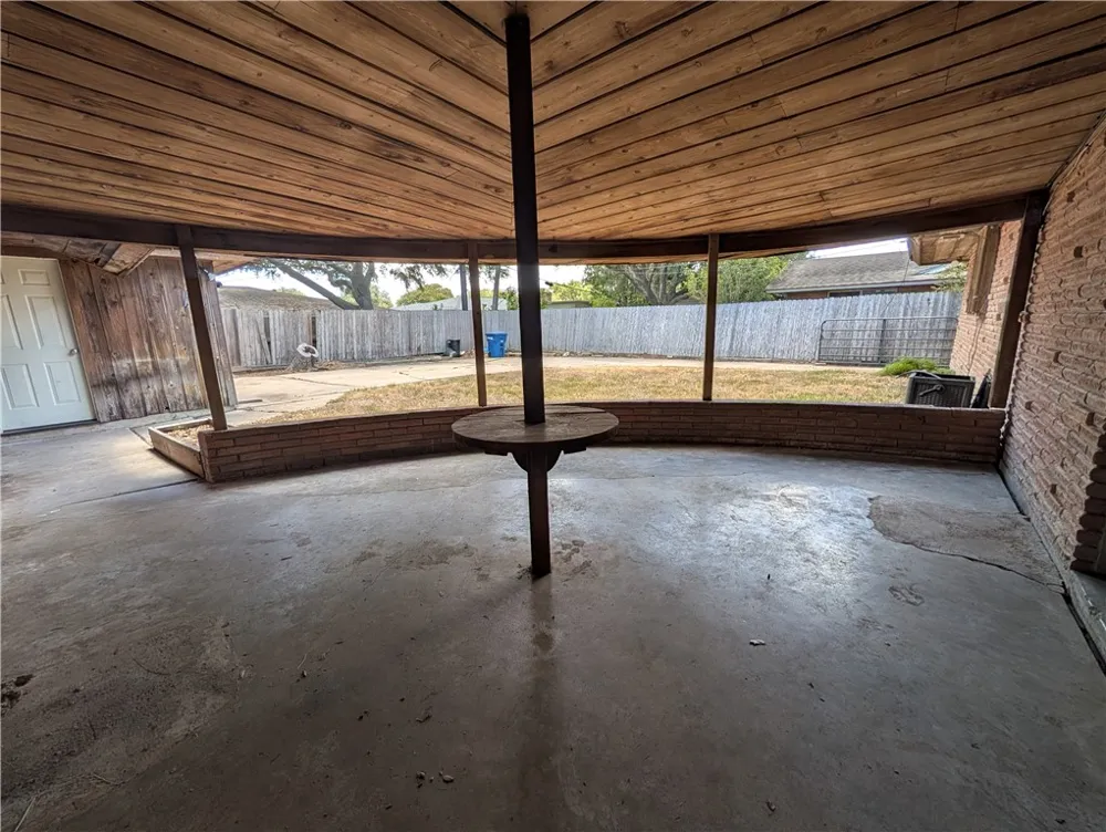 409 Ashland Drive Corpus Christi, TX 78412