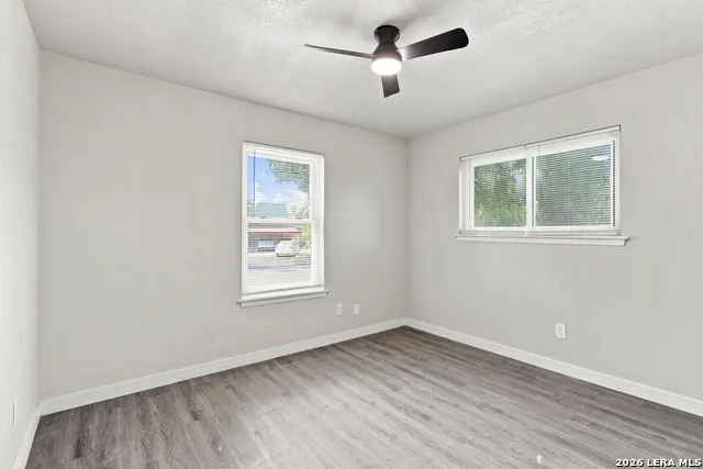 6814 SUNLIGHT DR Leon Valley, TX 78238