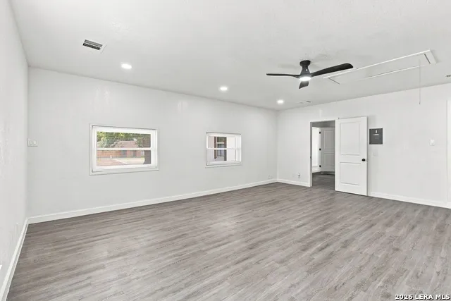 6814 SUNLIGHT DR Leon Valley, TX 78238