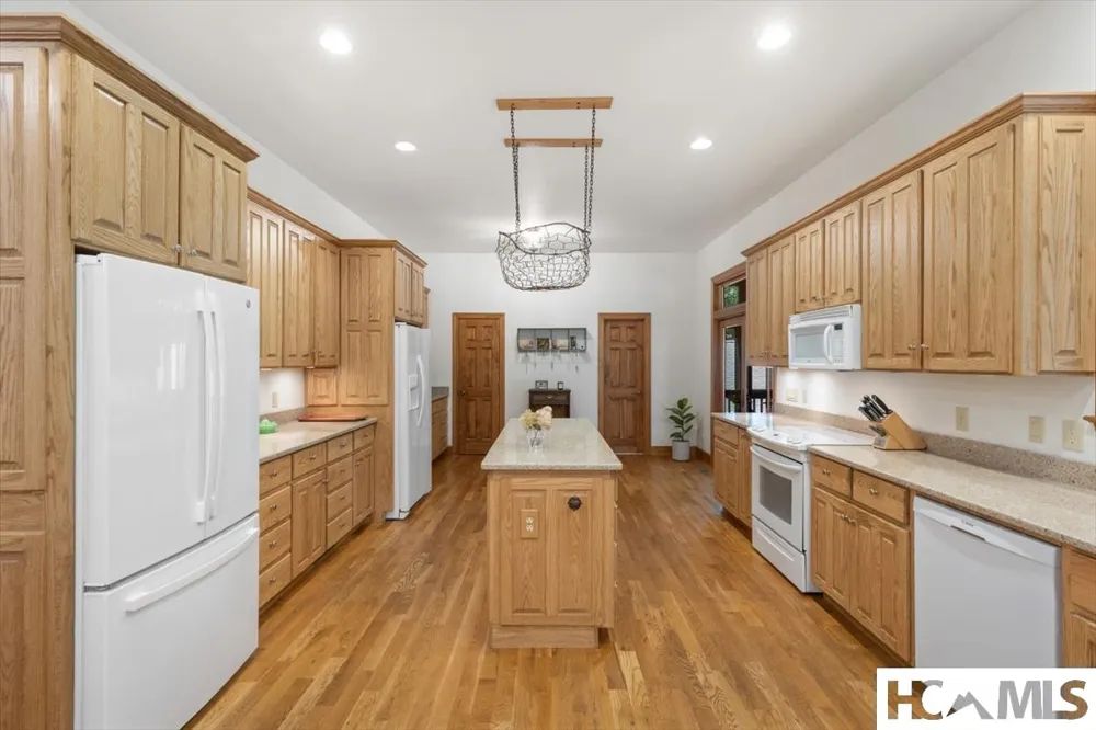 289 Apple Mountain Circle Highlands, NC 28741