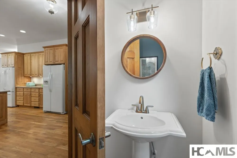 289 Apple Mountain Circle Highlands, NC 28741