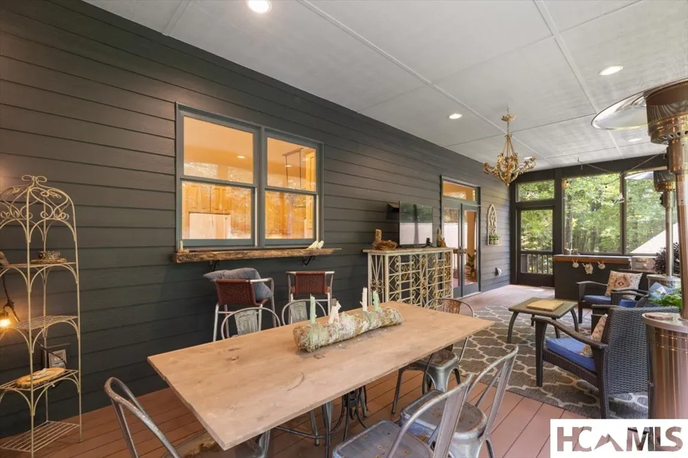 289 Apple Mountain Circle Highlands, NC 28741