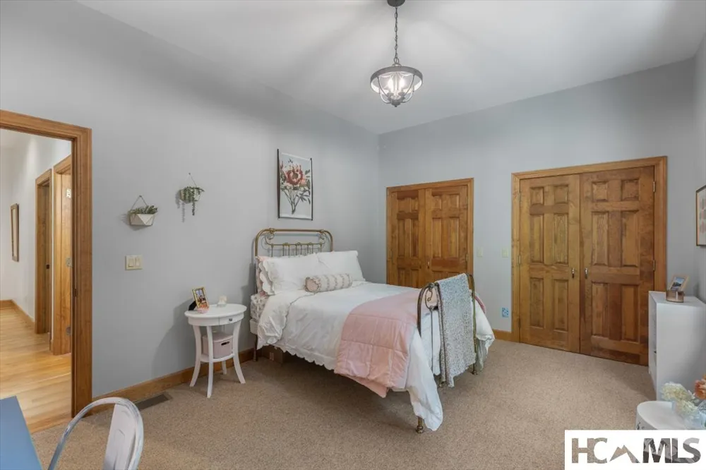 289 Apple Mountain Circle Highlands, NC 28741