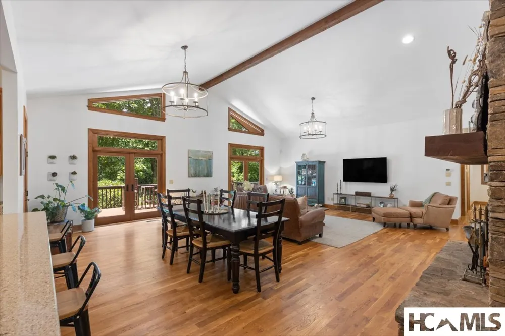 289 Apple Mountain Circle Highlands, NC 28741