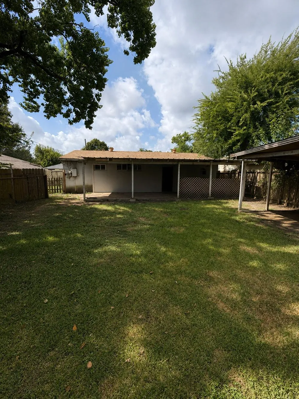 2405 Ingersol Avenue Pasadena, TX 77506