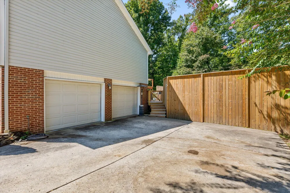 1999 Hardwood Lane Soddy Daisy, TN 37379