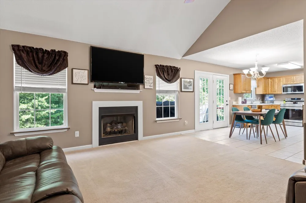 1999 Hardwood Lane Soddy Daisy, TN 37379