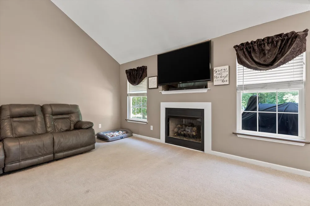 1999 Hardwood Lane Soddy Daisy, TN 37379