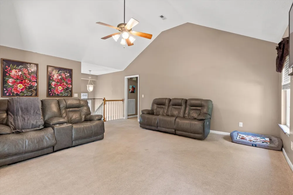 1999 Hardwood Lane Soddy Daisy, TN 37379