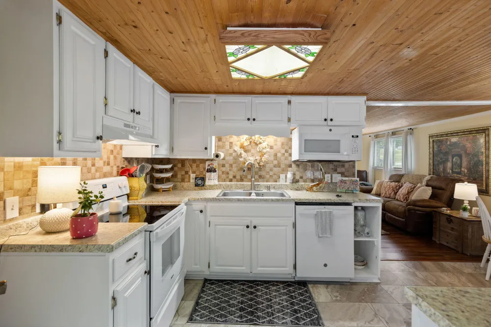 150 Patty Road Benton, TN 37307