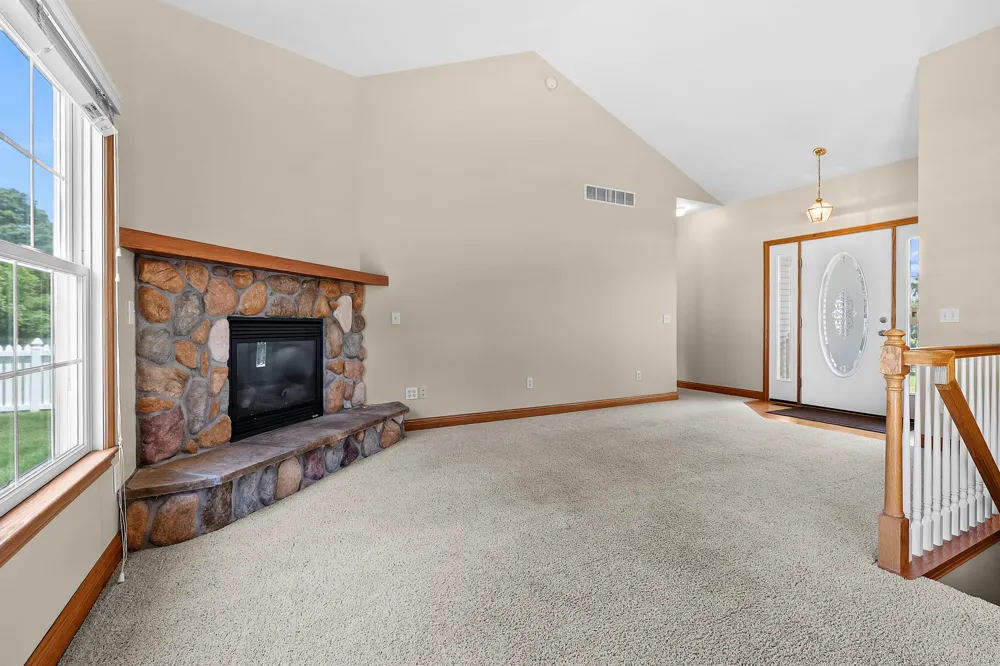 597 Winter Slope Kalamazoo, MI 49009