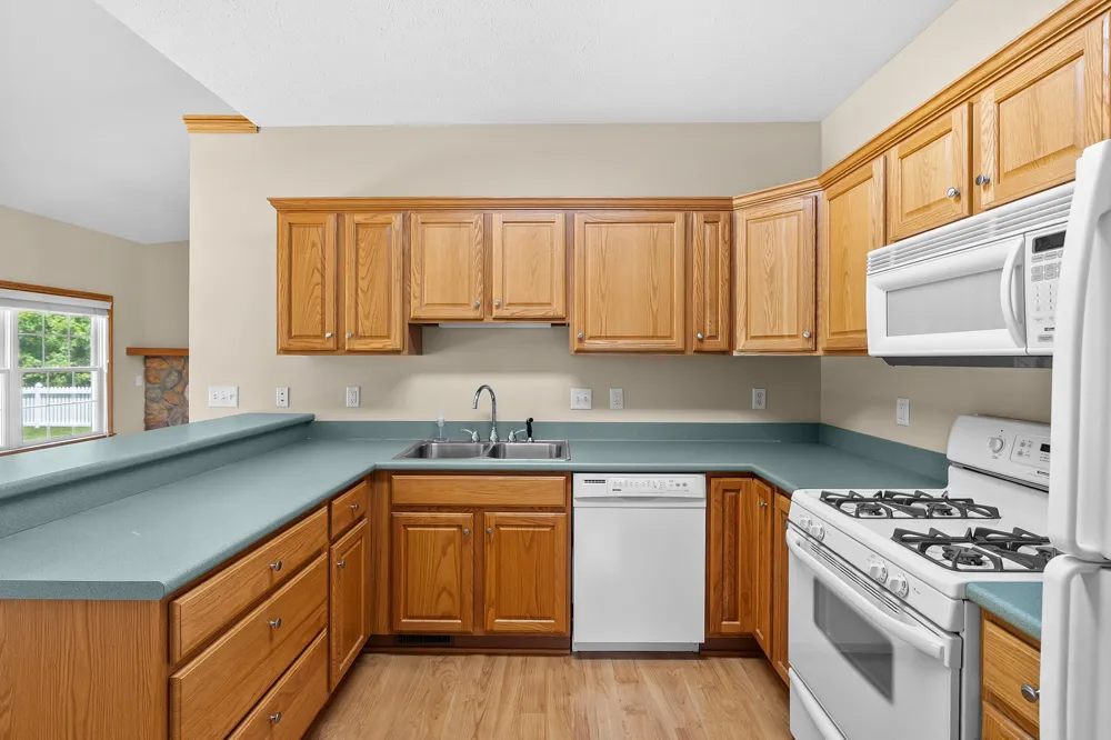 597 Winter Slope Kalamazoo, MI 49009