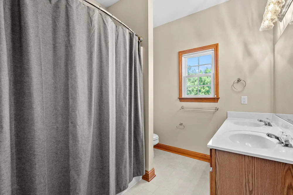 597 Winter Slope Kalamazoo, MI 49009