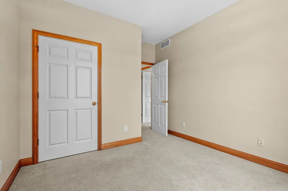 597 Winter Slope Kalamazoo, MI 49009