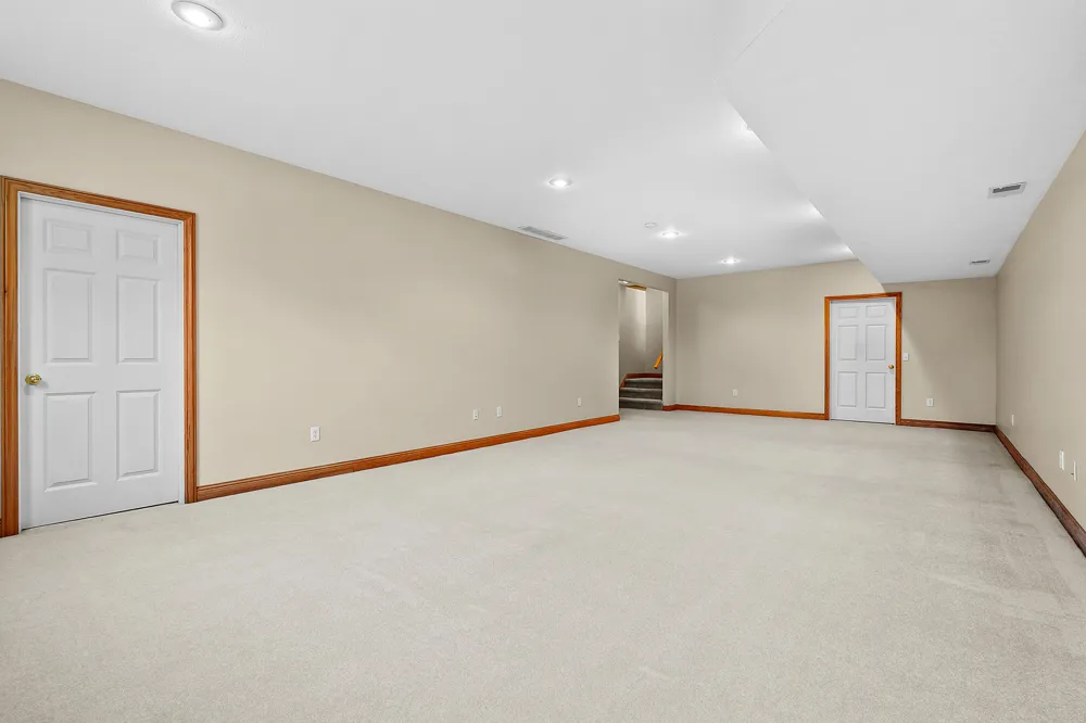 597 Winter Slope Kalamazoo, MI 49009
